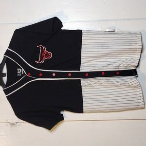 Chicago Bulls NBA baseball jersey men's medium